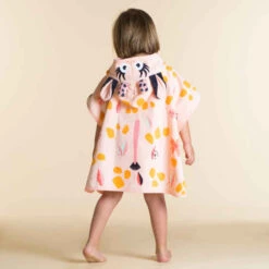 Poncho De Bain Coton Bébé - Girafe Blanc Rose -Nabaiji poncho bebe slash enfant blanc rose avec capuche imprime girafe 3