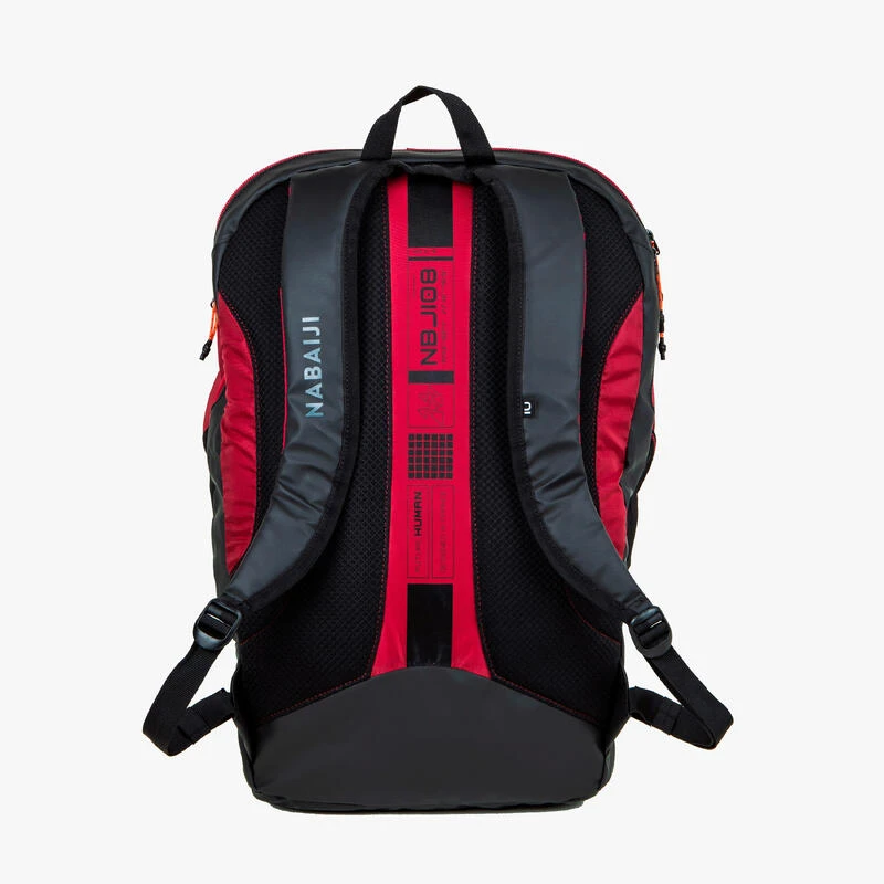Sac A Dos Natation 40L 900 Noir Rouge 5 Sac A Dos Natation 40L 900 Noir Rouge – Image 3