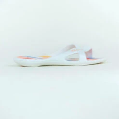 Sandales De Piscine Femme - Slap 500 - Lea Blanc Beige 8 Sandales De Piscine Femme - Slap 500 - Lea Blanc Beige -Nabaiji sandales de piscine femme slap 500 lea blanc beige 2